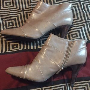 **REDUCED** HEELED TAUPE BOOTIES